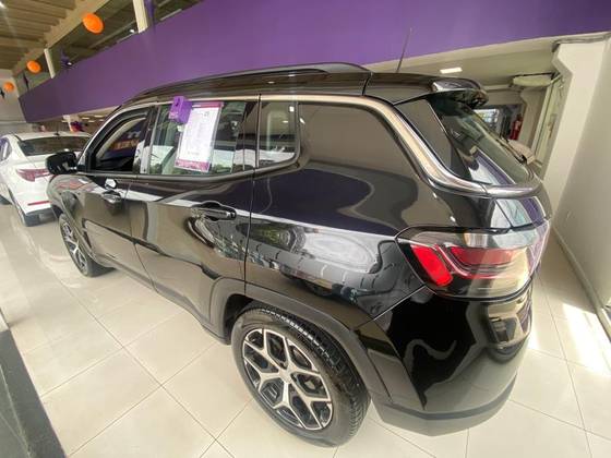 JEEP COMPASS 1.3 T270 TURBO FLEX LONGITUDE AT6